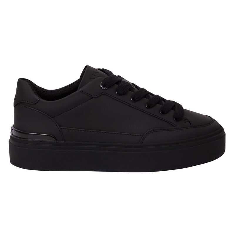 Mallet Lansbury Trainer